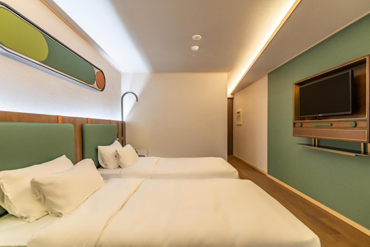 L&L Central Hotel Jeju Exterior photo
